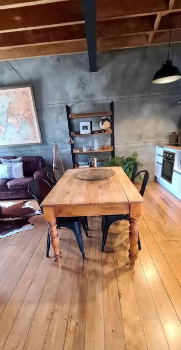 Apartment 4 - Haddin Court - Chic Ny Loft Style Blenheim Exteriör bild